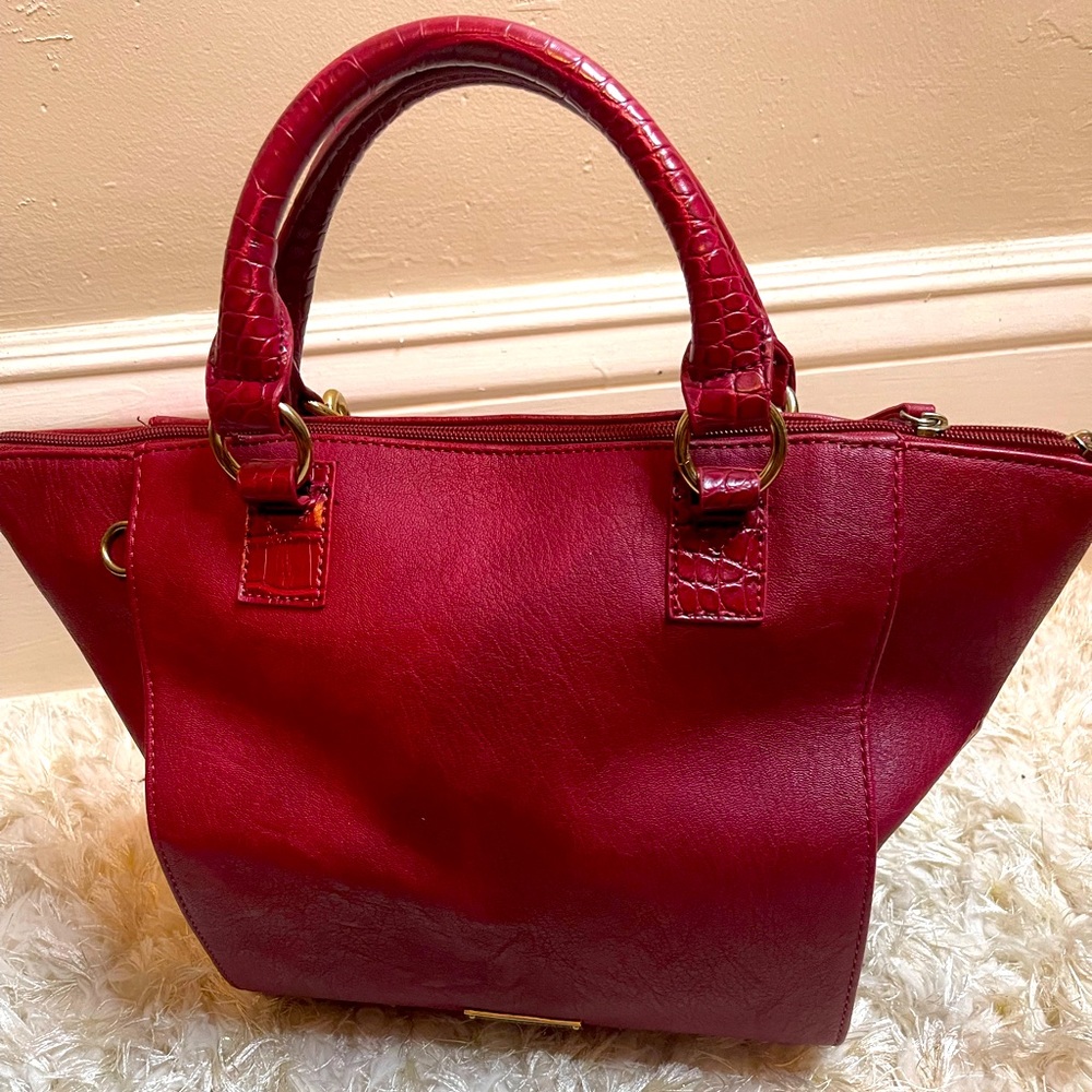 Danielle Nicole Purse